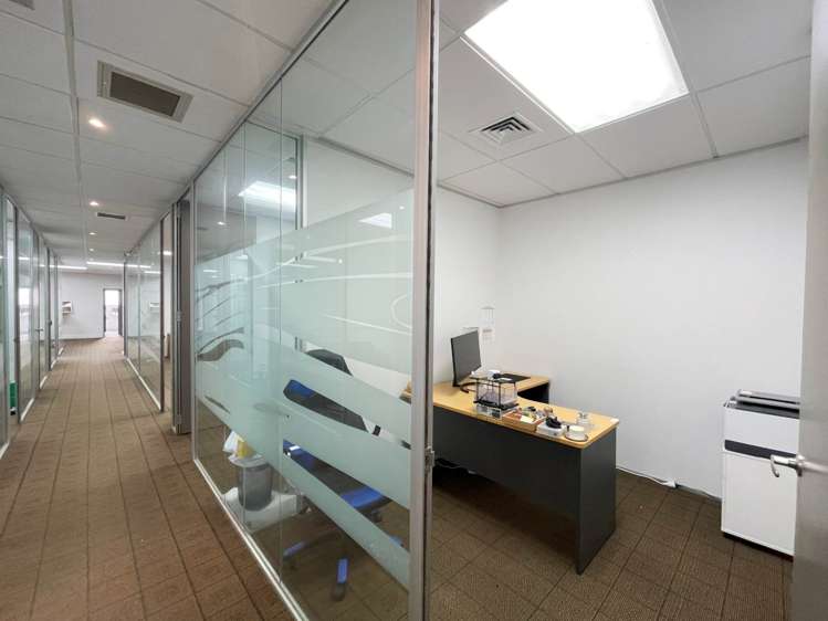 24 Delta Avenue New Lynn_5