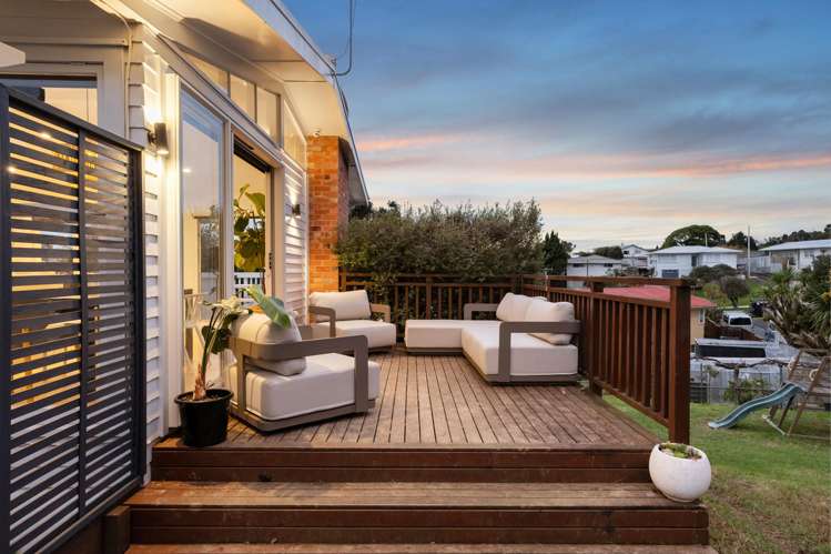 42 Kay Drive Blockhouse Bay_16