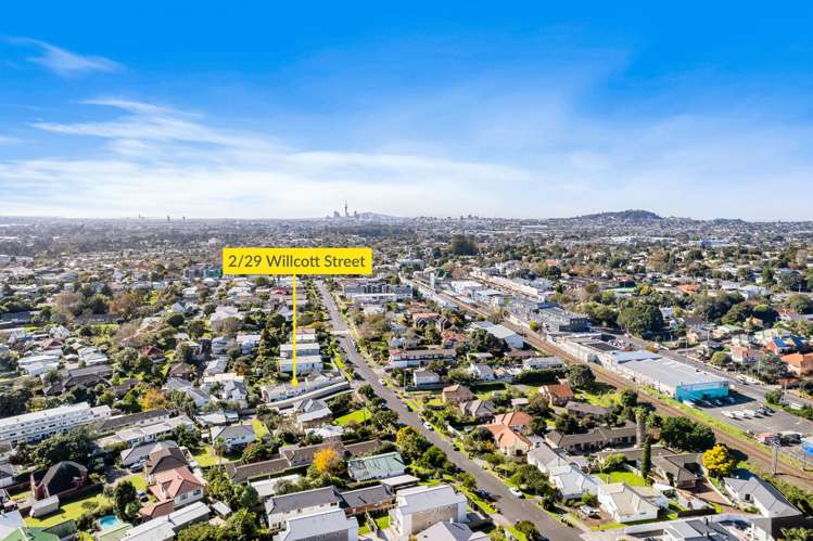 2/29 Willcott Street Mount Albert_8