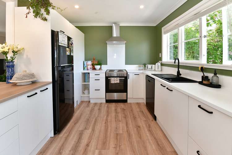 25 Downer Street Helensville_7