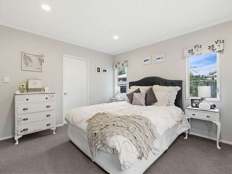 18 Westbrook Place Pomare_14