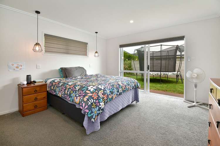 202 Harris Drive Silverdale_10