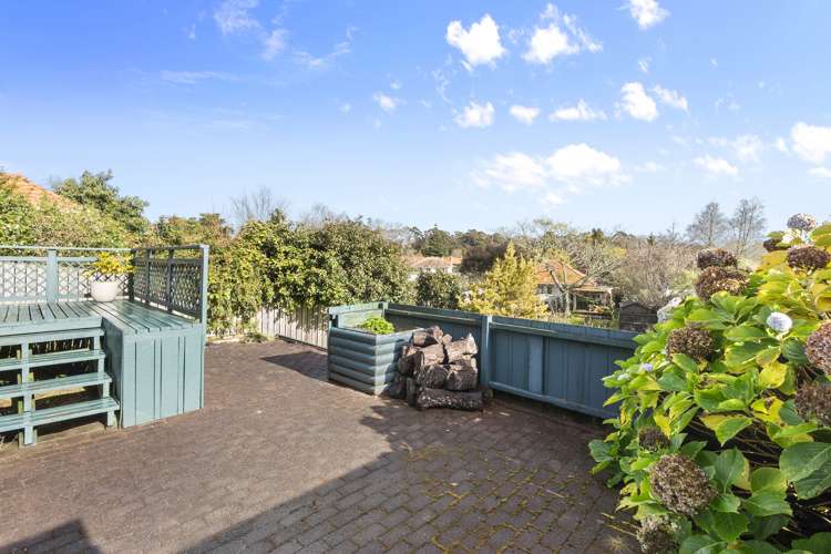 27 Bledisloe Terrace Hamilton East_15