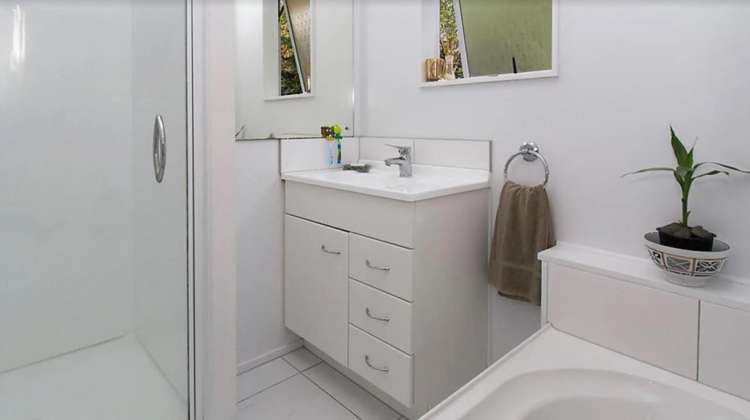 1/13 De Quincey Terrace Highland Park_5