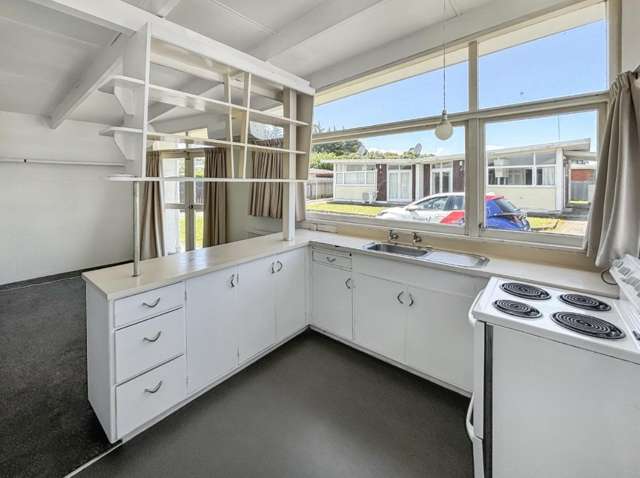 2/455 Featherston Street 10930_1