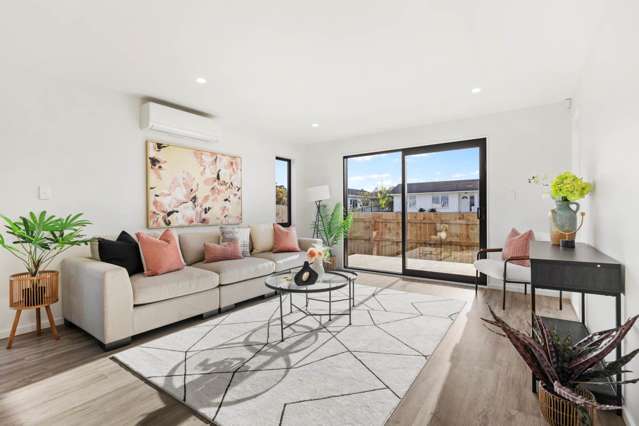 2B Desford Place Mangere_1