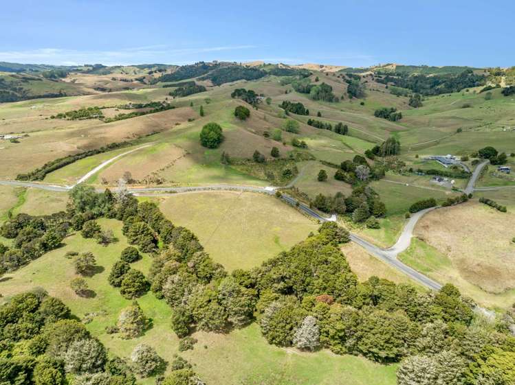 645 West Coast Road Makarau_9