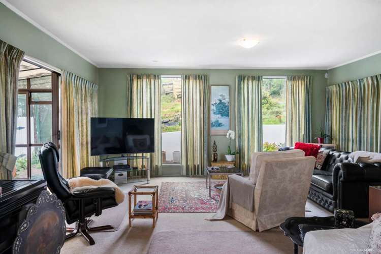 194 Ara-Kotinga Whitford_13