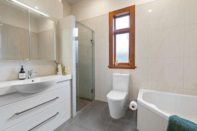 77 Woodward Road Mount Albert_11