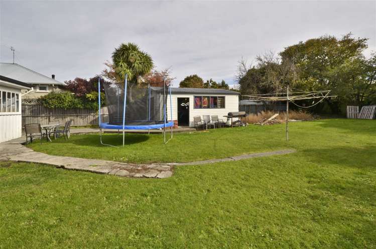 23 Corson Avenue Beckenham_11