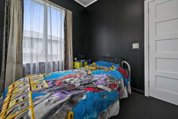 18 & 18A Fraser Street Wainuiomata_10