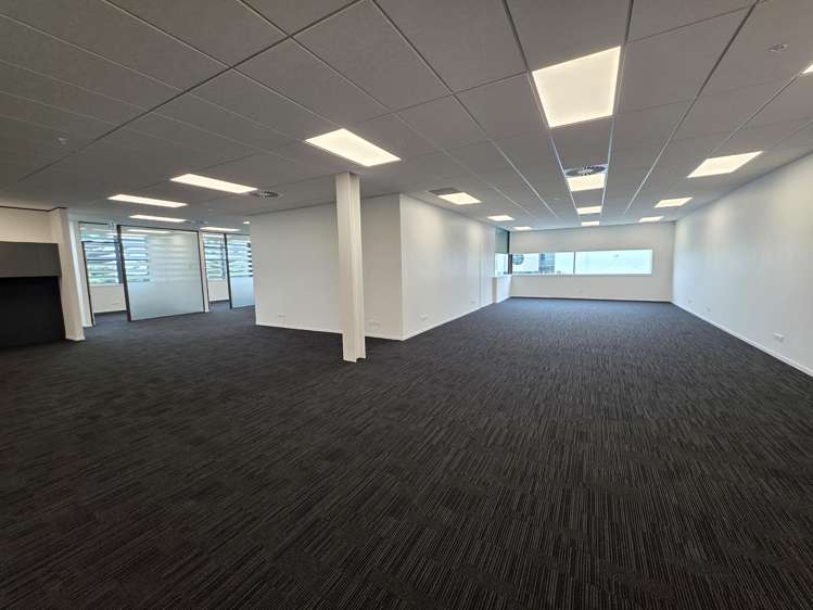 30 Highbrook Drive East Tamaki_3