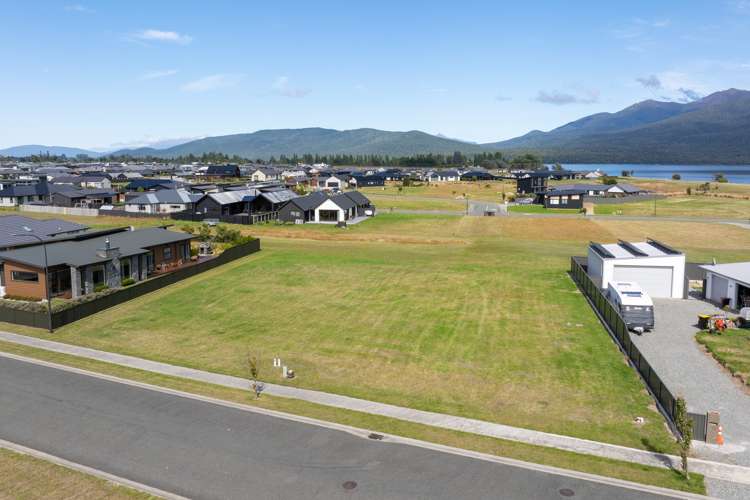 49 South Arm Drive Te Anau_14