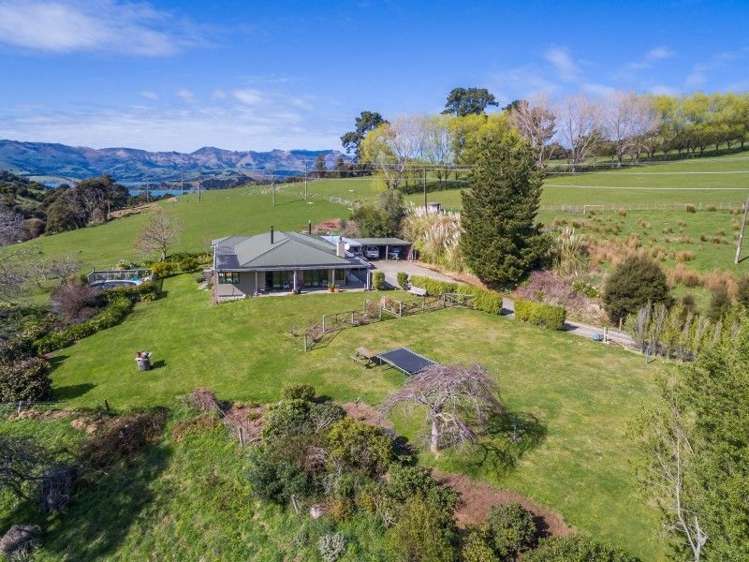 175 Barrys Bay Valley Road Duvauchelle_9