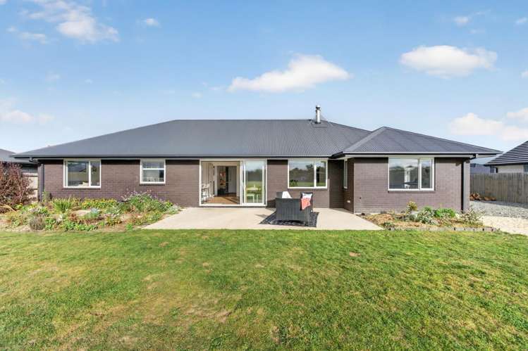 54 Graeme Foote Street Darfield_6