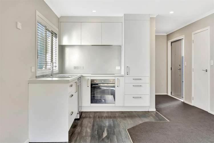 2/16 Hammond Street_2