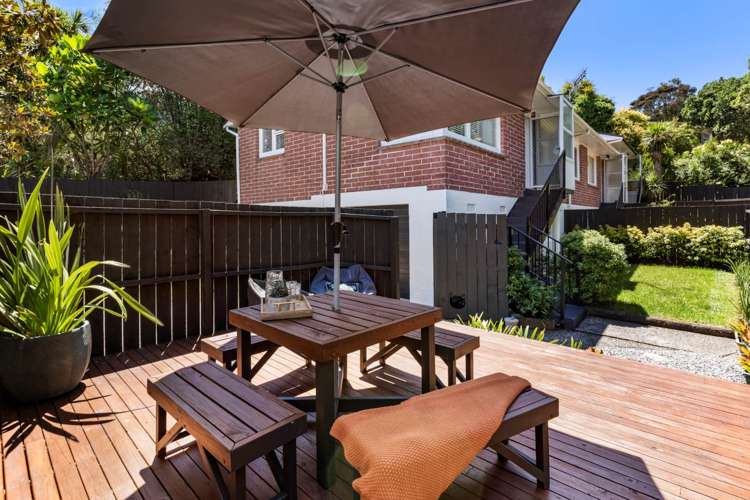 1/6 Kororo Street Northcote_10