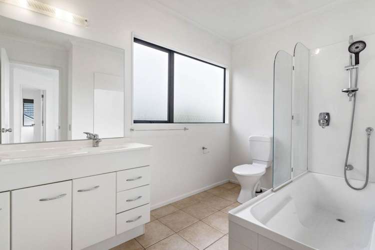 5/35 Highgrove Lane Totara Vale_12