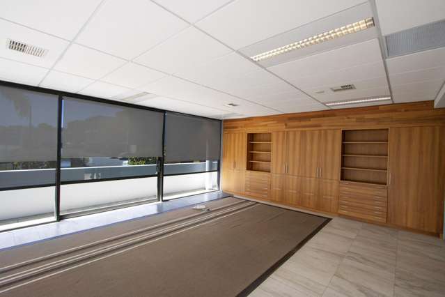 I2/4 Orbit Drive Rosedale_2