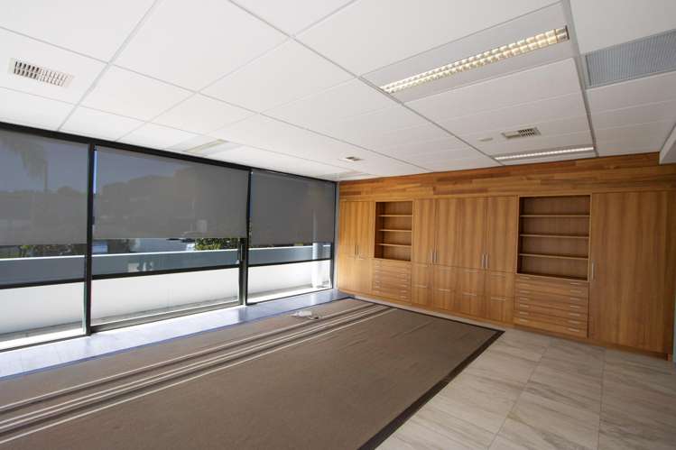 I2/4 Orbit Drive Rosedale_2
