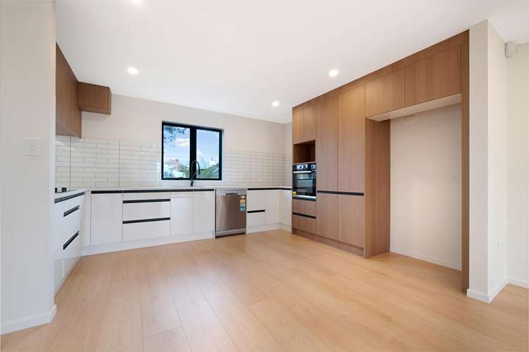 1/63 Arawa Street New Lynn_14