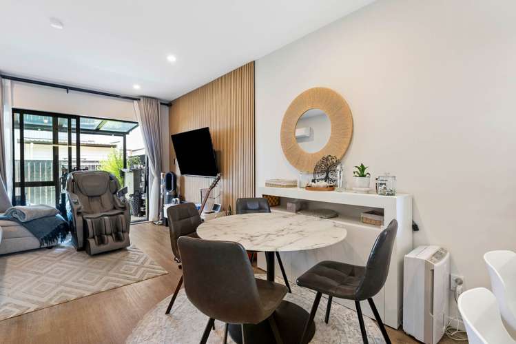 33 Kiato Lane Flat Bush_3