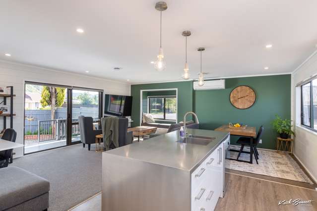 19 Turon Crescent Totara Park_3