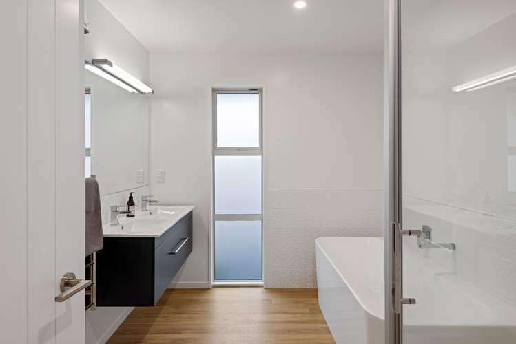 3 Oates Street Lincoln_14