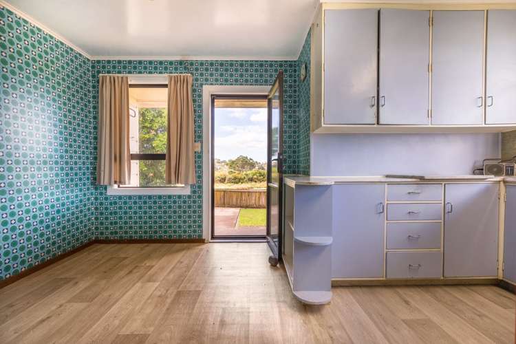 12 Ingleby Place Kelston_9