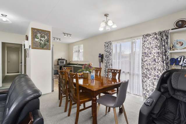 17 Trevor Hosken Drive Wiri_4