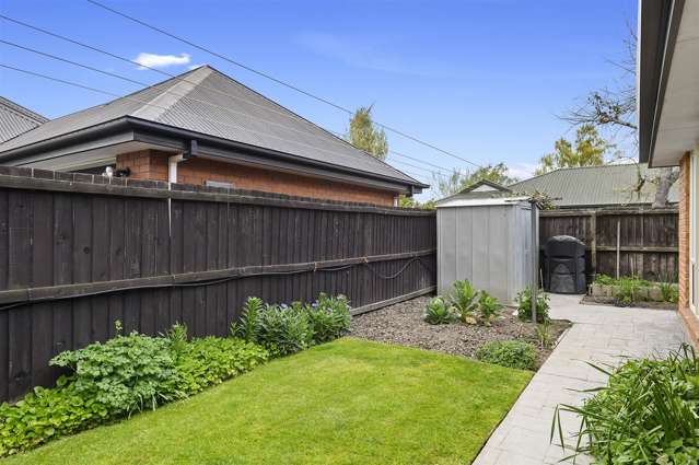 6 Amesbury Mews Avonhead_3