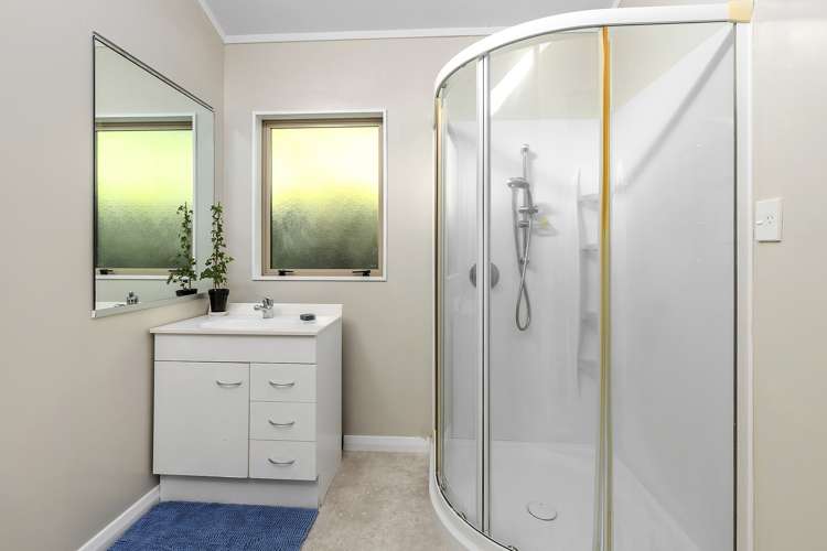 21a Mahoe Street Tawa_13