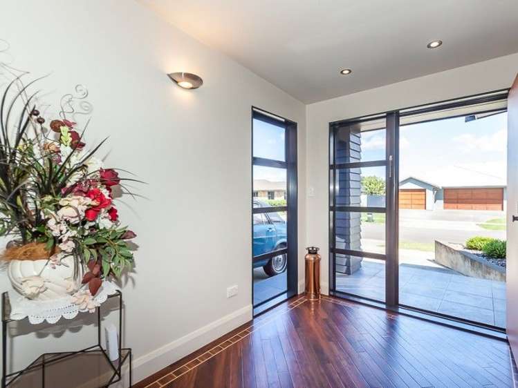 39 Liberty Grove Kelvin Grove_2