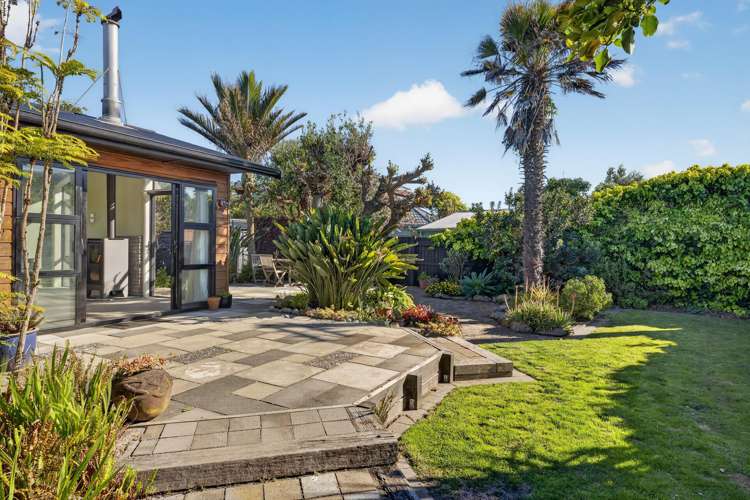114 Rocking Horse Road Southshore_24