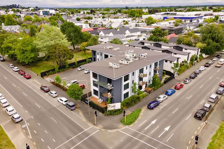 1A & 1D/207 Kilmore Street Christchurch Central_27