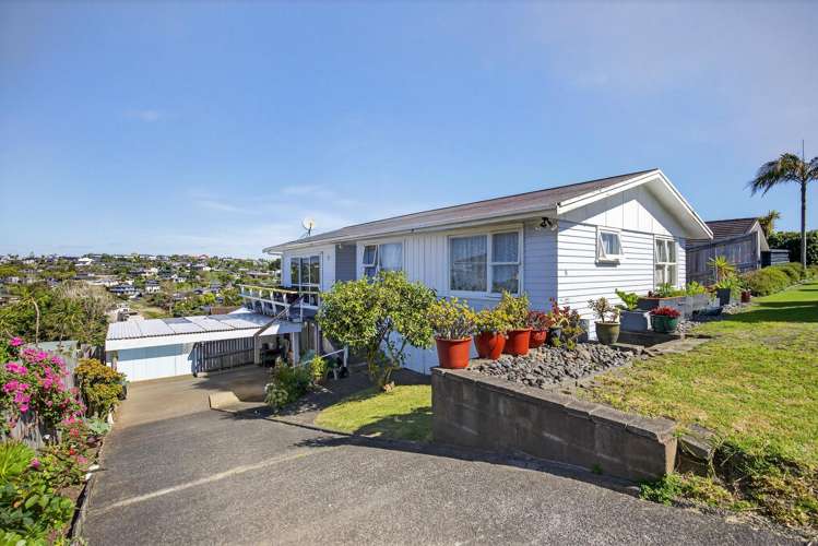 1/9 Colmar Road Mellons Bay_5