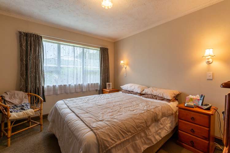 4 Guy Street Dannevirke_9