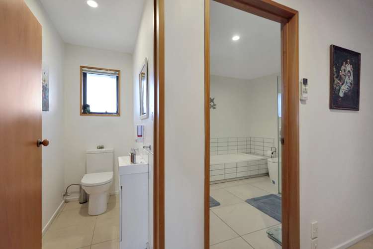 21 Mona Square Ashburton_18