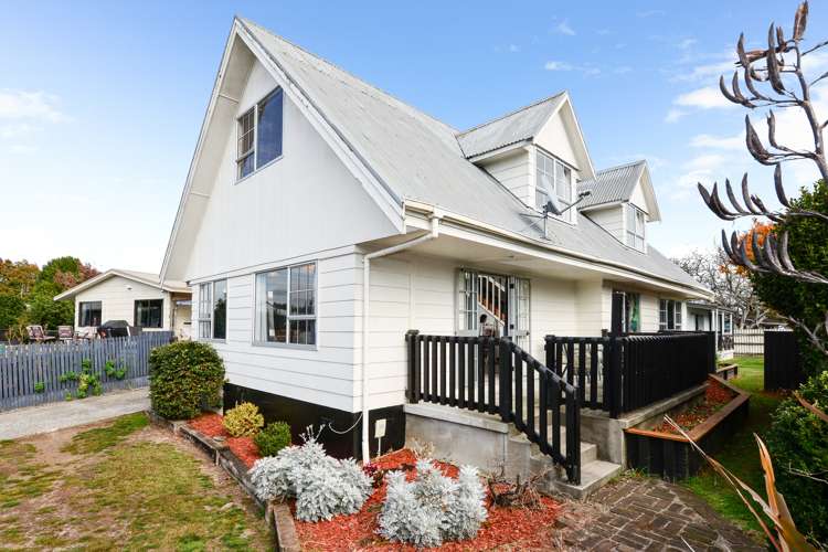 6 Camden Place Pukete_2