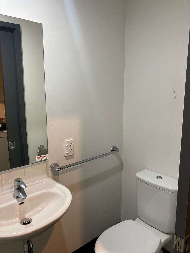 225/133 Beach Road Auckland Central_6