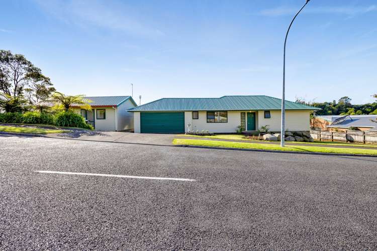 94 Riversdale Drive_0