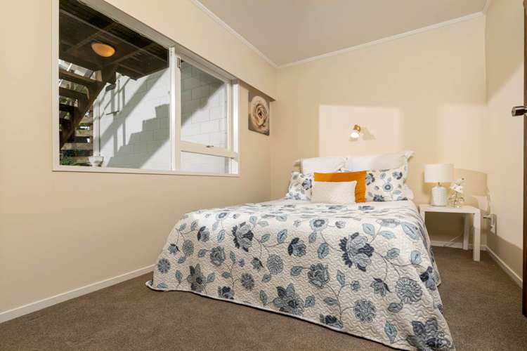 1/39 View Road Campbells Bay_13