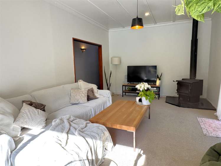 13 Ashmore Avenue Cobden_3
