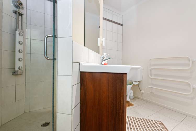 11 Gemini Place Kawaha Point_11