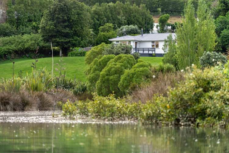 212a Plummers Point Road_0