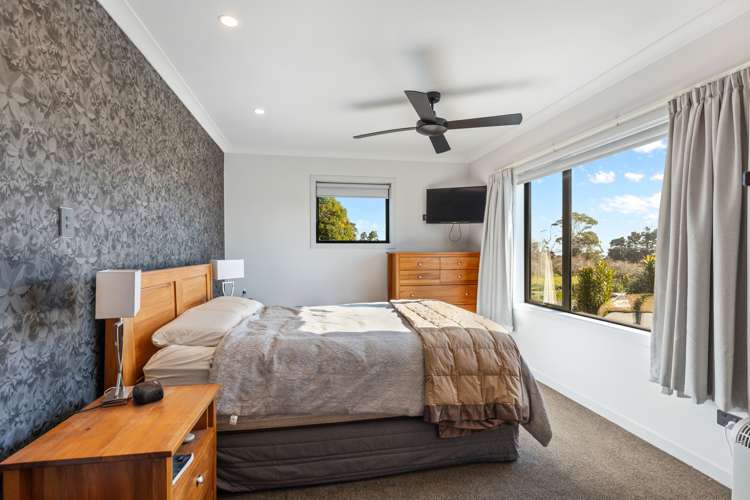 127 Junction Road Mangorei_15