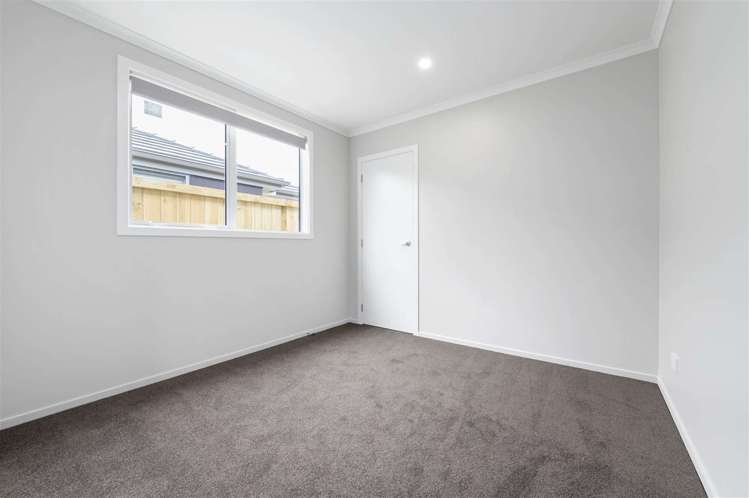 69 Waruhia Crescent Rototuna North_10