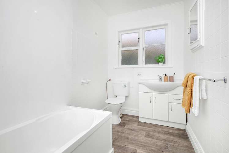 64 Westminster Road Wainuiomata_12