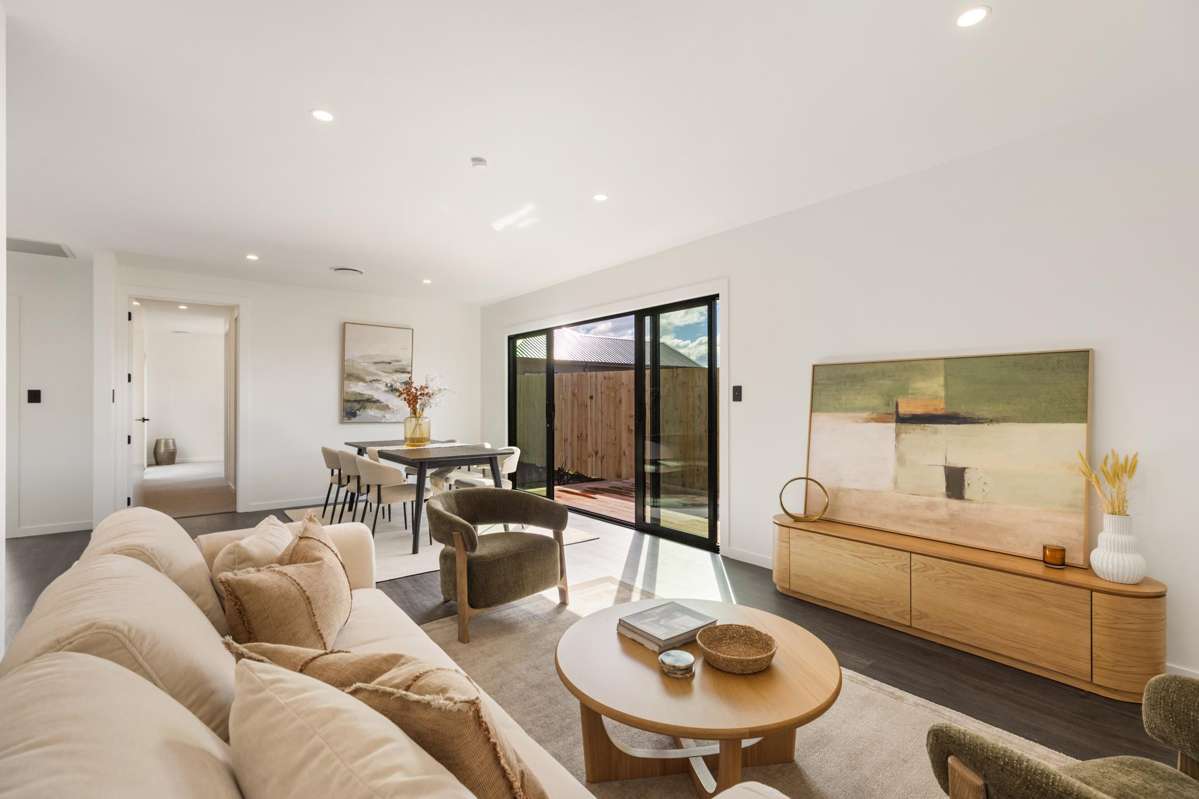 11 Buttercup Street_4
