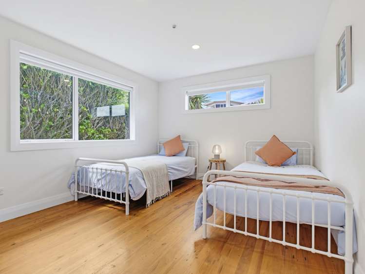 16 Dudley Crescent Cable Bay_13